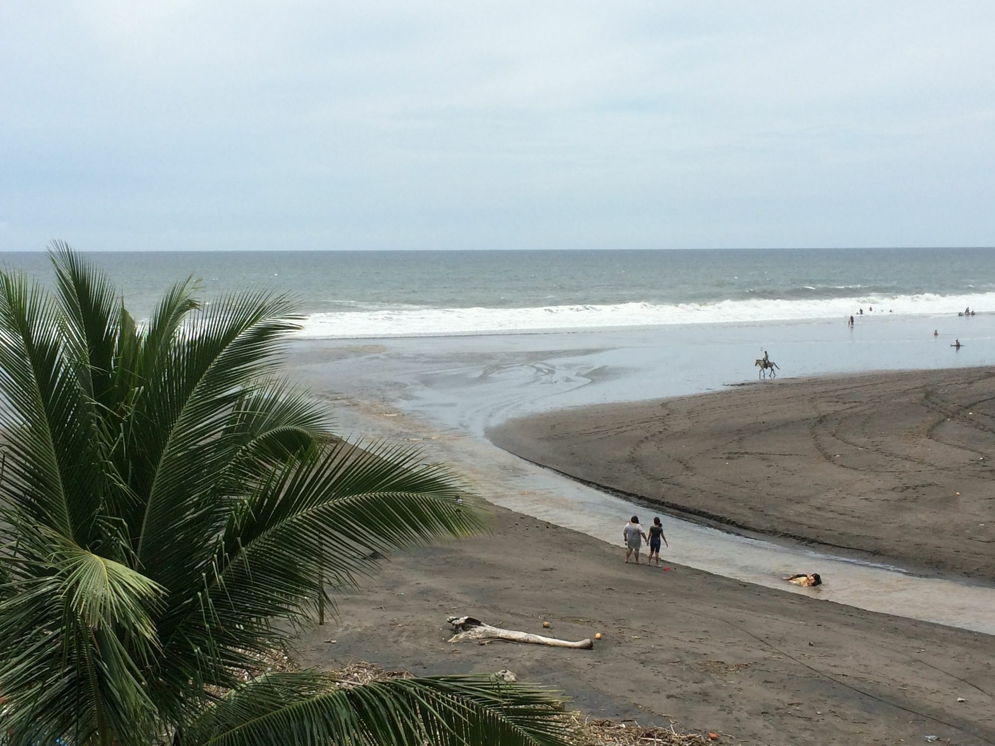Sabas Beach Resort La Libertad Exterior foto